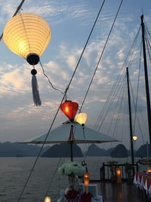 Passeio em HaLong Bay