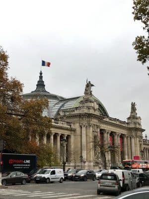 Mini Palais, bar e restaurante em Paris, França