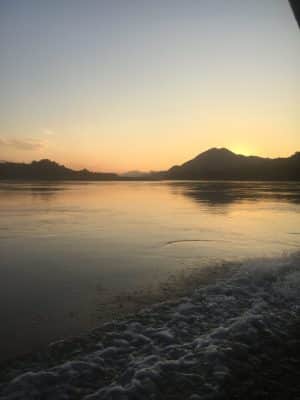 Passeios em Luang Prabang, Mekong River, no Laos