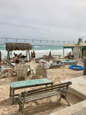 Praia em Tulum, México