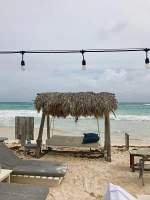 Praia em Tulum, México