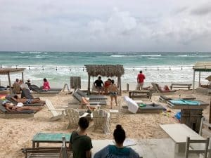 Praia em Tulum, México