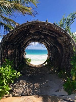 Praia em Tulum, México