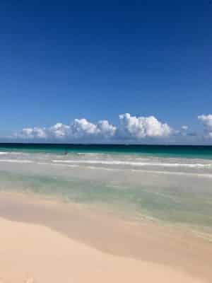 Praia em Tulum, México