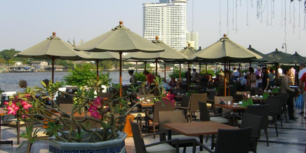 Verandah Terrace & Café, no Mandarin Oriental em Bangkok, Tailândia