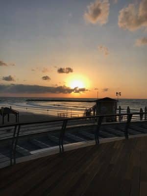 Frishman Beach, Gordo Beach, Hilton Beach, as praias de Tel-Aviv, Israel.