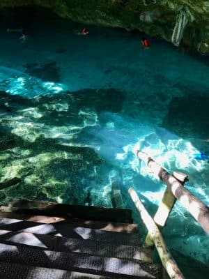 Cenote Dos Ojos, Tulum, México