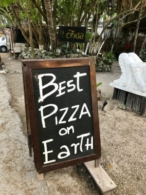 Placas divertidas em Tulum, México