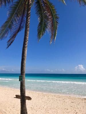 Praia em Tulum, México