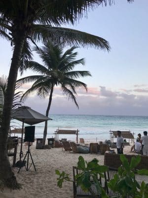 Praia em Tulum, México