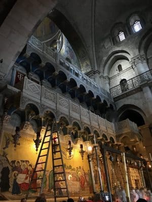 Christian Quarter, a via sagrada em Jerusalém.