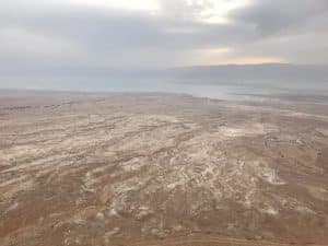 Masada. monte rochoso de topo achatado em Jerusalém