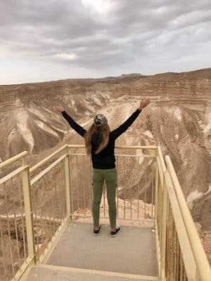 Masada. monte rochoso de topo achatado em Jerusalém