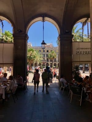 Barcelona em 36 Horas - Plaça Reial