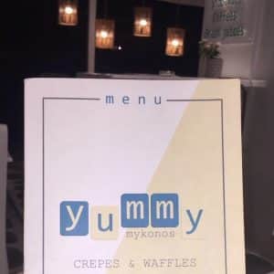 Mykonos em Julho - Restaurante Yummy