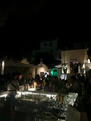 Mykonos em Julho - Restaurante Interni